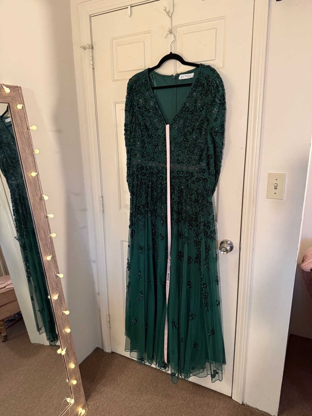 MAC DUGGAL
Green Embellished V Neck 3/4 Sleeve A Line Gown - Picture 5 of 13